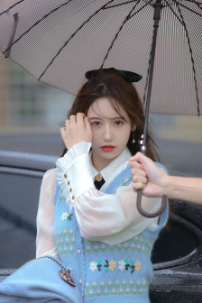 小sao貨都濕掉了高h好硬