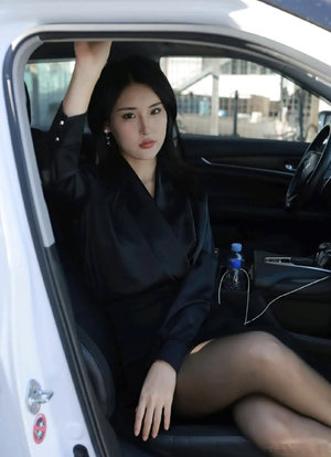 天生媚骨被爹娘秘藥養成