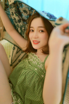 在戀綜被男主們C哭高H