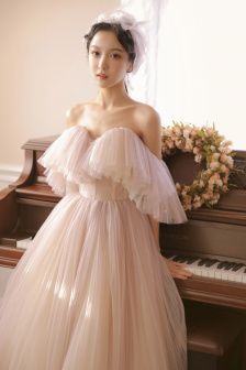 五月天國產激情視頻在線播放